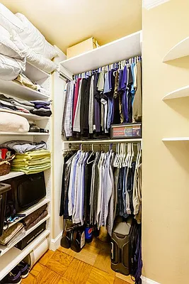 Sold by R New York | media 11