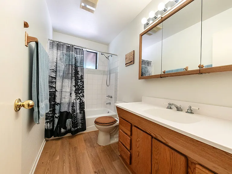 11059 Zermatt Dr — Photo 21