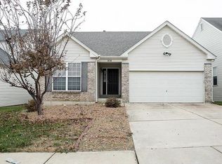 479 Fortress Ct, Saint Charles, MO 63303