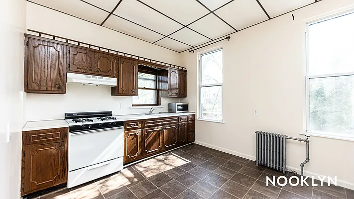 Rented by Nooklyn NYC LLC | media 1