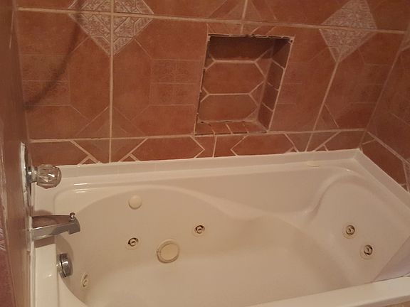 4th image of 309 Sherwood Pl