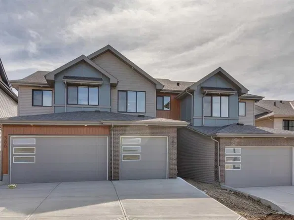 382 N Heritage Blvd, Cochrane, AB T4C 0S6