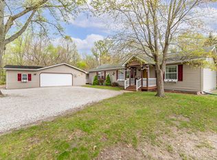 11344 Cumberland Rd, Demotte, IN 46310