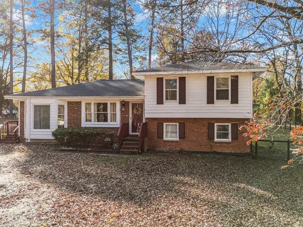 7221 Pilgrim Rd, Raleigh, NC 27616