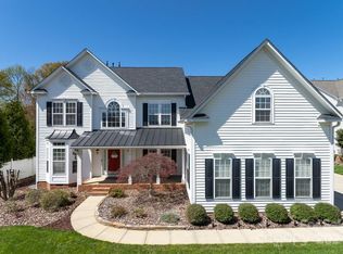 5105 Cinnamon Dr, Matthews, NC 28104