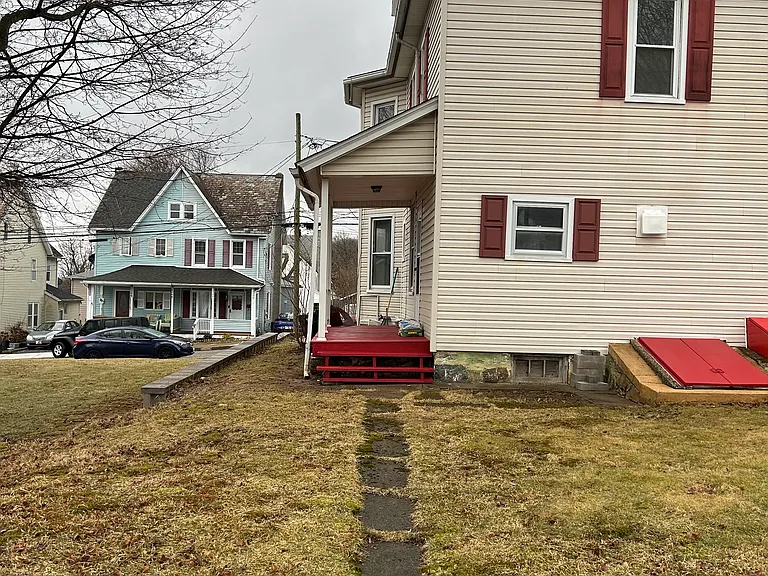 312 Harding Ave — Photo 12