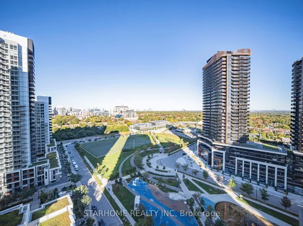 95 McMahon Dr #2109, Toronto, ON M2K 0C2