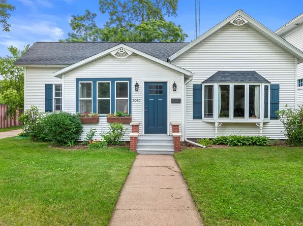 2040 OAK STREET, Stevens Point, WI 54481