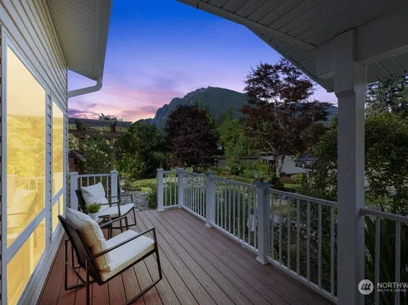 13519 433rd Place SE, North Bend, WA 98045