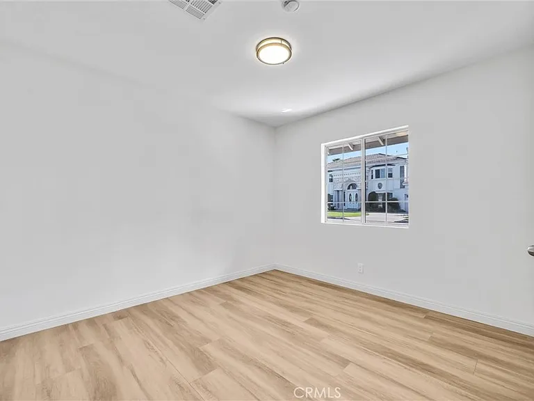 1611 S 4th Ave — Photo 17
