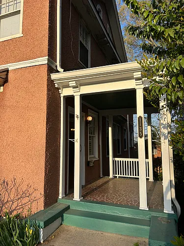 1135 W 4th St Photo 1