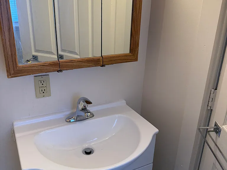 1413 Oregon Ave #2 — Photo 12