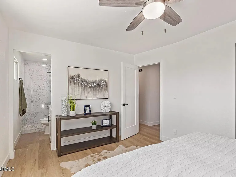 7501 E Taylor St — Photo 12