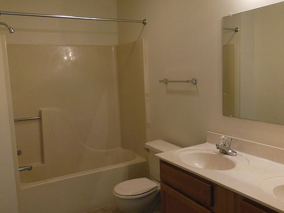 two sink big bathroom
