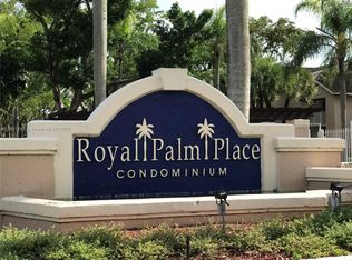 Royal Palm Place, Miami, FL 33196