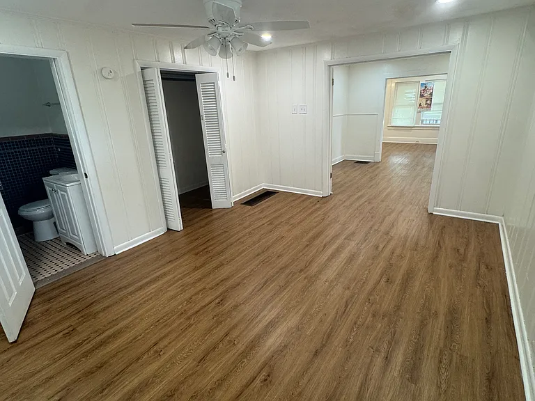845 Georgetown St — Photo 15