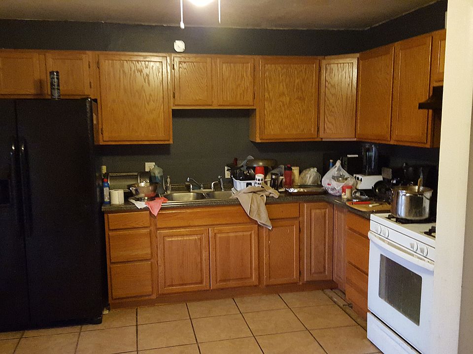 2nd image of 5812 S 20th St