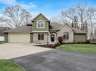 5988 S Red Bud Ln, Columbia City, IN 46725