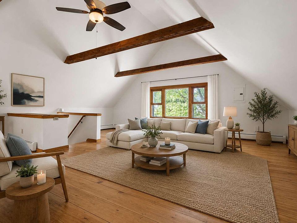 1st image of 280 Concord Street W #3