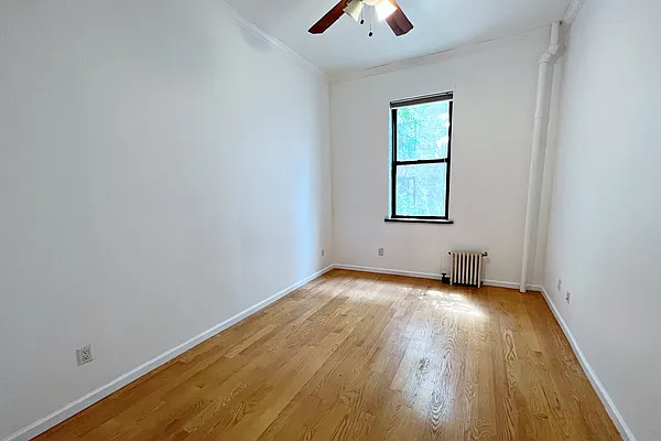 Rented by Douglas Elliman | media 4