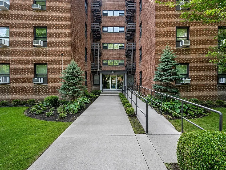 212-12 73rd Ave #3C