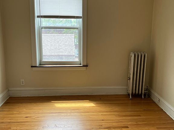 5th image of 4604 N Kildare Ave #4606-1E