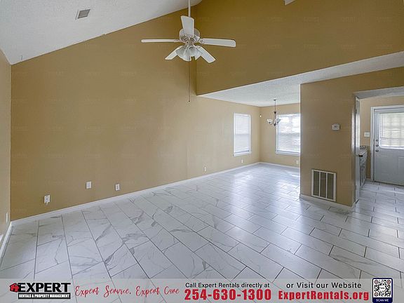 5th image of 2307 Lazy Ridge Dr