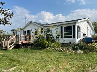 8652 Peck Rd, Marlette, MI 48453