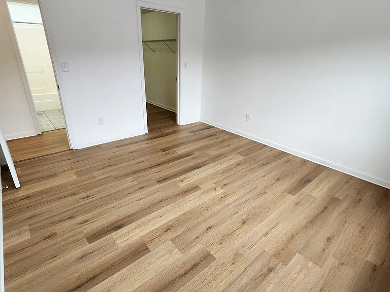 7-8 Irene St #4 — Photo 10