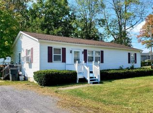 37 Swift St, Waterloo, NY 13165
