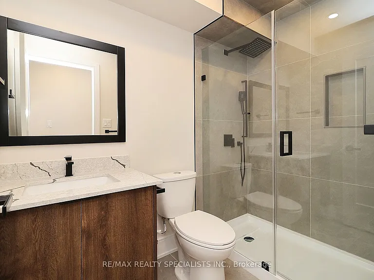 1046 Roosevelt Rd — Photo 27
