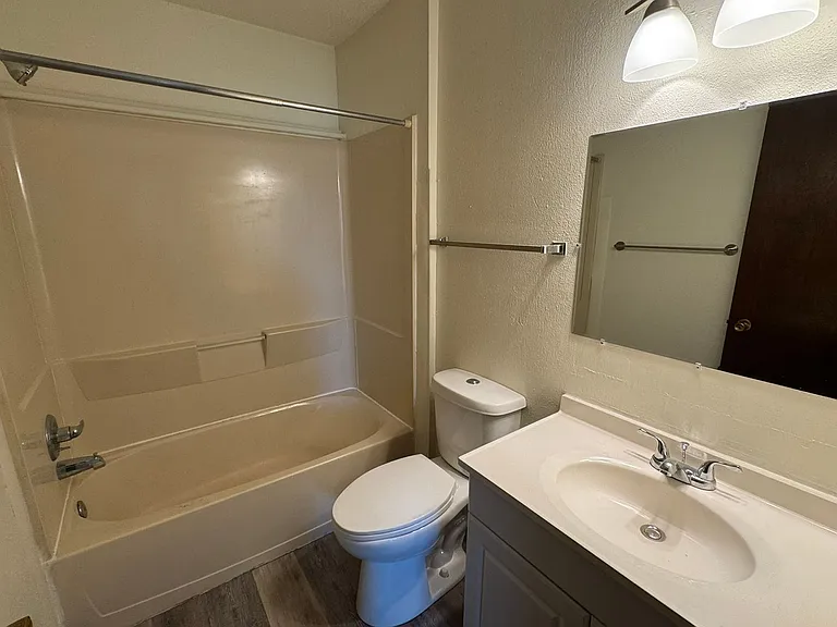 4415 Toronto St #3 — Photo 14