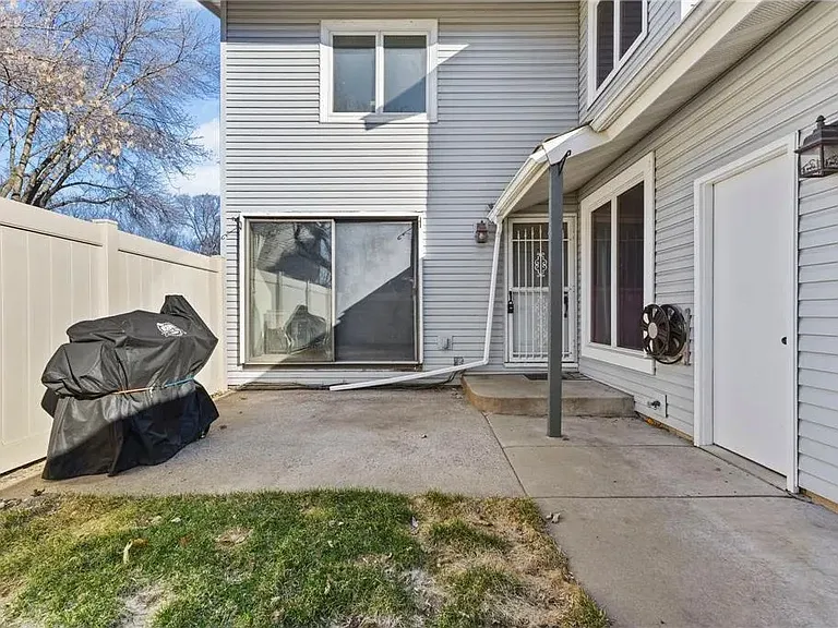 3295 Lower 67th St E — Photo 21