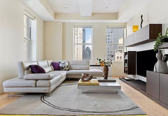 4th image of 15 Broad St APT 2610