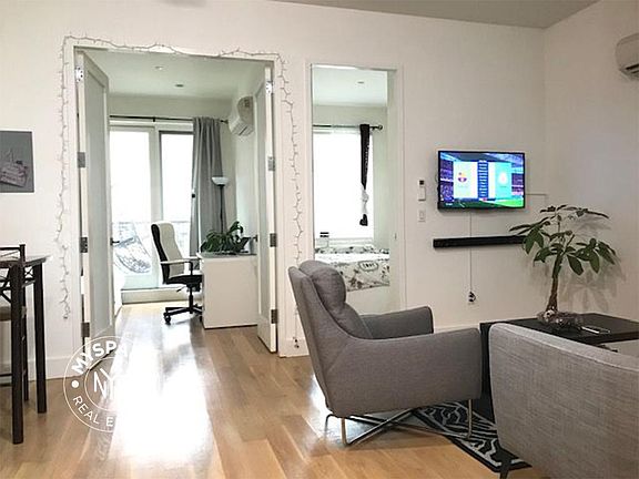 3rd image of 83 Winthrop St APT 3B