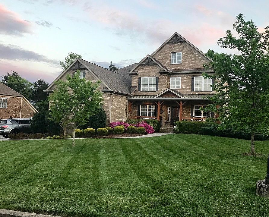1st image of 1492 Pumpkin Ridge Ct
