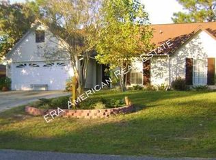 104 Hollow Cv, Crestview, FL 32539