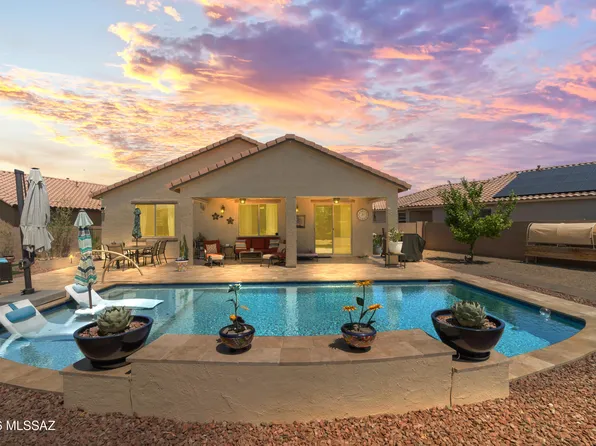9050 N Wagon Spoke Ct, Tucson, AZ 85742