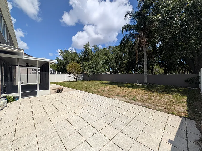 11435 Georgetown Cir — Photo 33