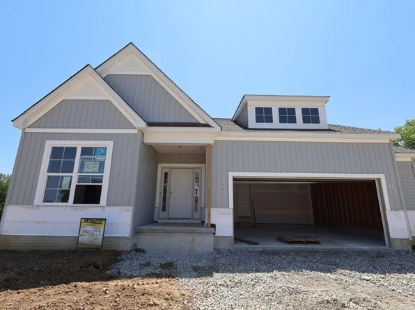 297 Olympic Loop, Commercial Point, OH 43116