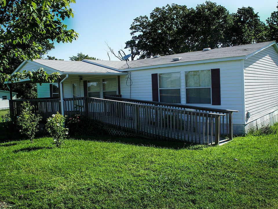 1st image of 1576 N Melton Dr