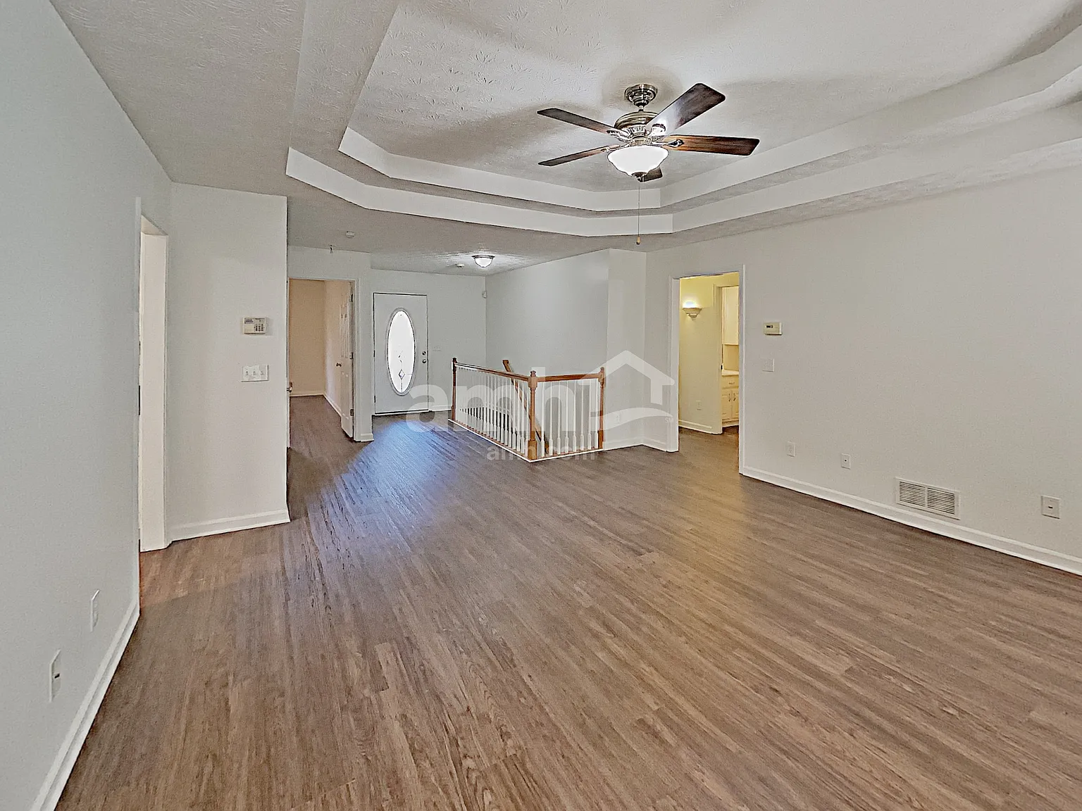 4 bed, 3.0 bath, 1806 sqft, $2,355 — Photo 3
