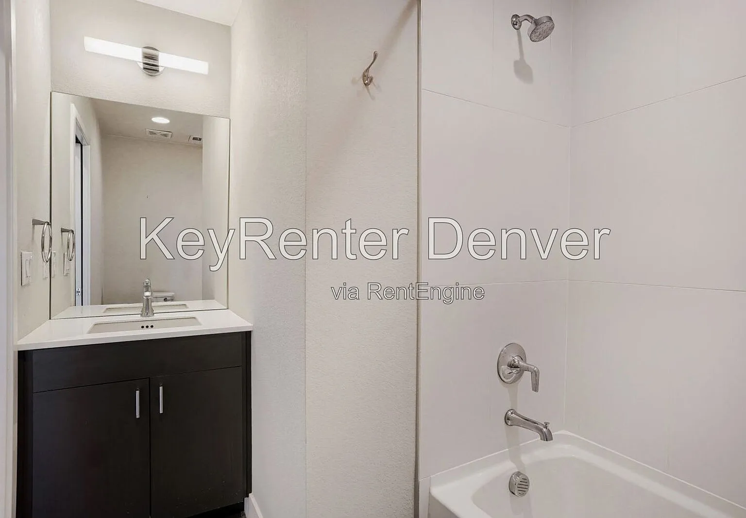 2 bed, 2.5 bath, 1175 sqft, $3,000 — Photo 3