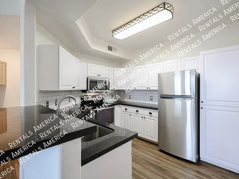 5303 N 7th St #232 — Photo 32