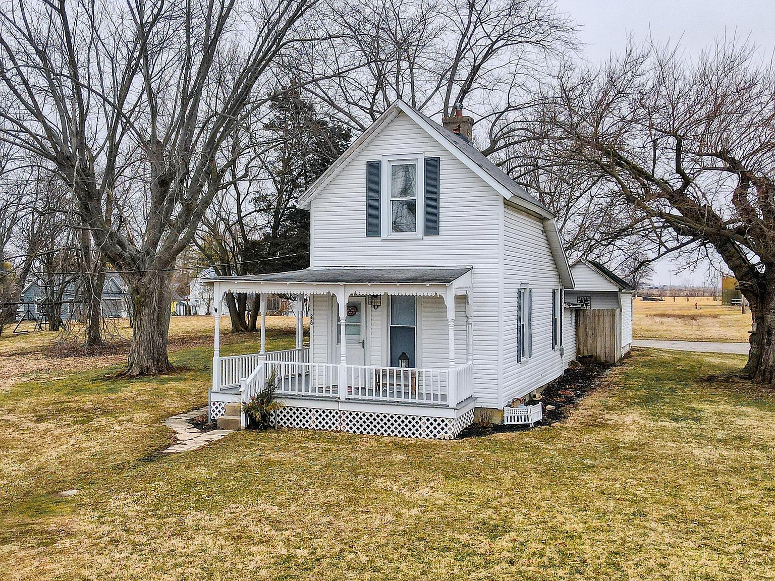 220 S East St, New Holland, OH 43145 Zillow