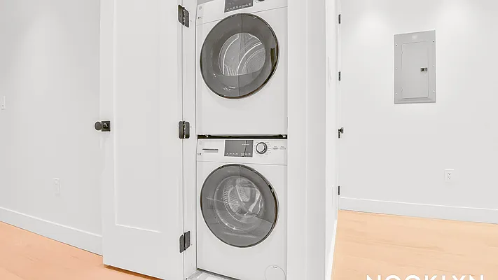 Rented by Nooklyn NYC LLC | media 6