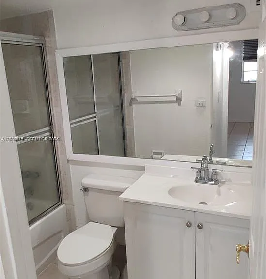 4550 NW 9th St #706E — Photo 9