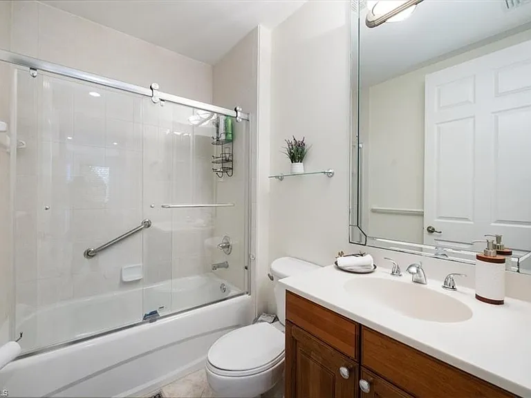 730 Regency Reserve Cir #2802 — Photo 12