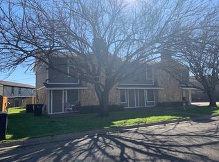 1604 Sun Valley Dr, Cleburne, TX 76033