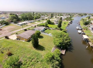 118 Dow Rd, Pt Charlotte, FL 33952